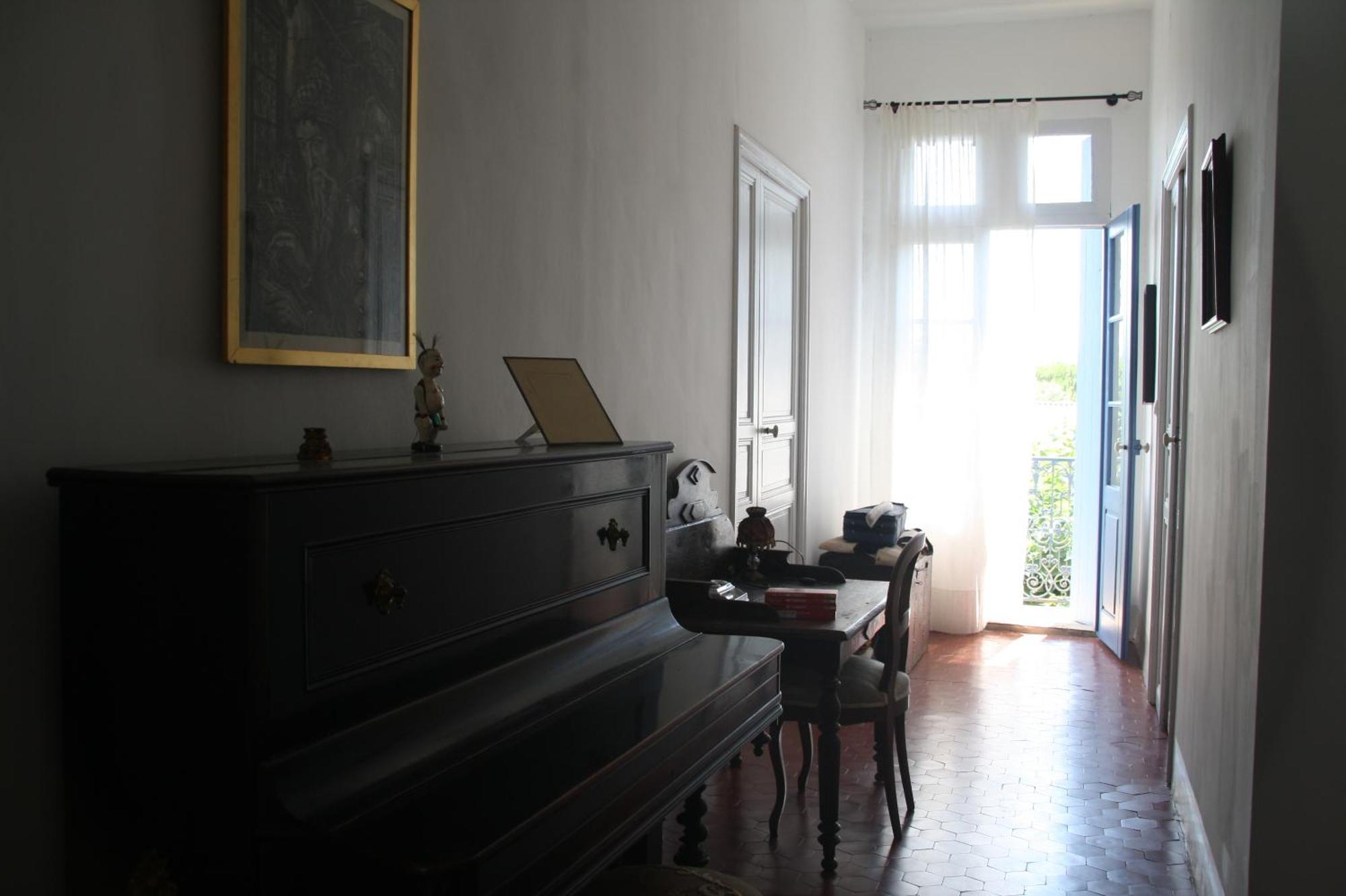 Aux Pots Bleus Bed & Breakfast Nissan-lez-Enserune Exterior photo